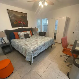 Apartment Sky Crest