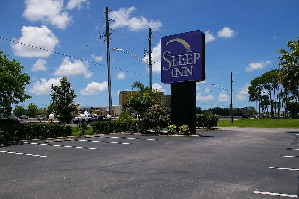 圣彼得堡克利尔沃特舒眠酒店 宾馆 克利尔沃特