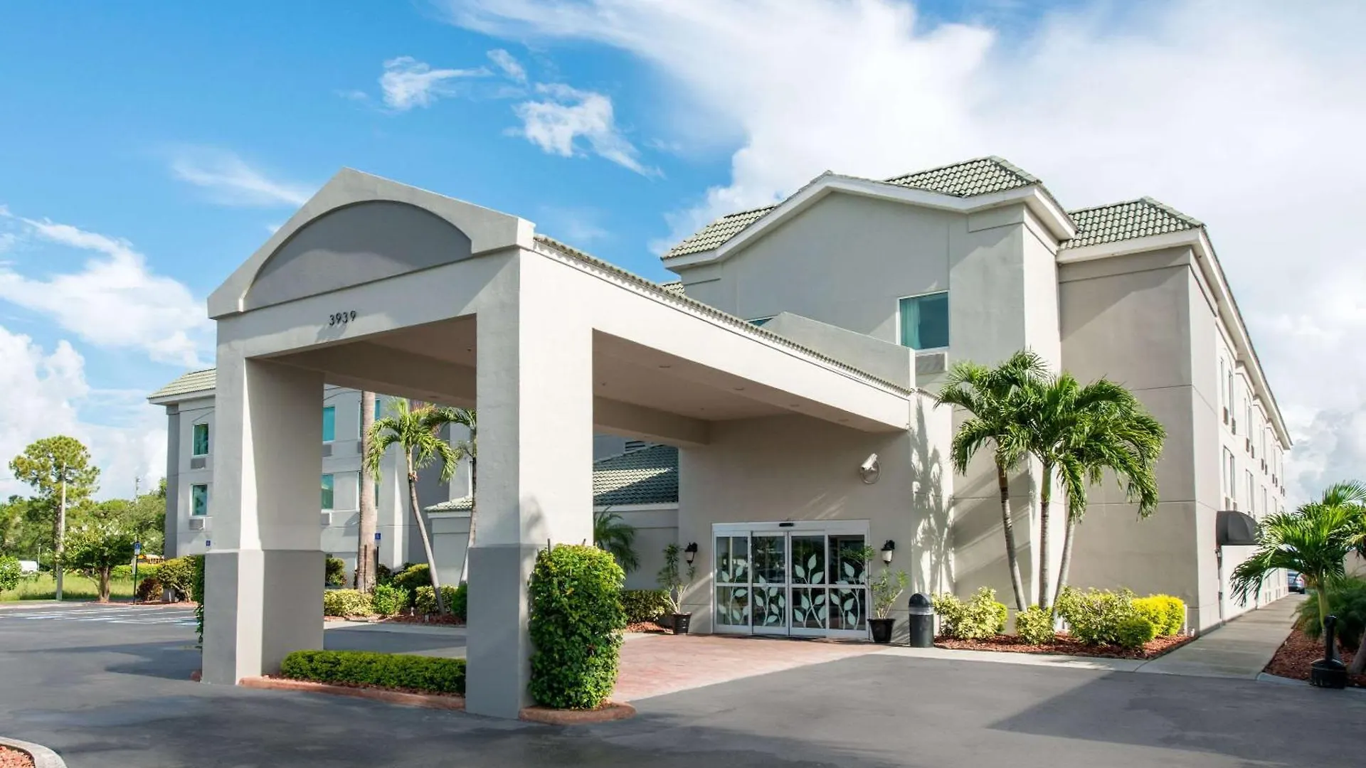 Sleep Inn Clearwater-St Petersburg contacts